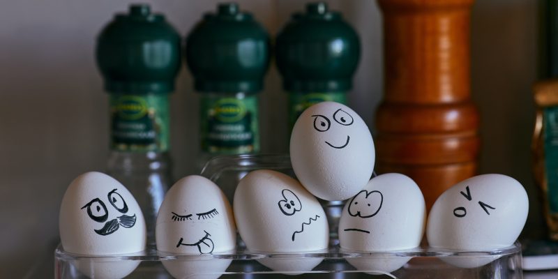 كيف نحقق التوازن النفسي – قصة ملهمة لتخطي نوبات الهلع والاكتئاب الناتج عنها